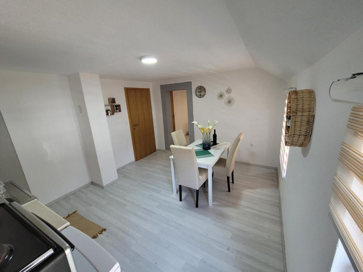 Apartments Daris Mostar Eksteriør billede